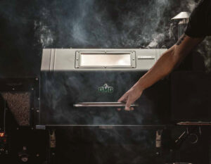 GMG-Pelletgrill-Ledge-Lifestyle