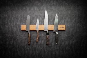 knife-magnet-ati_darkened
